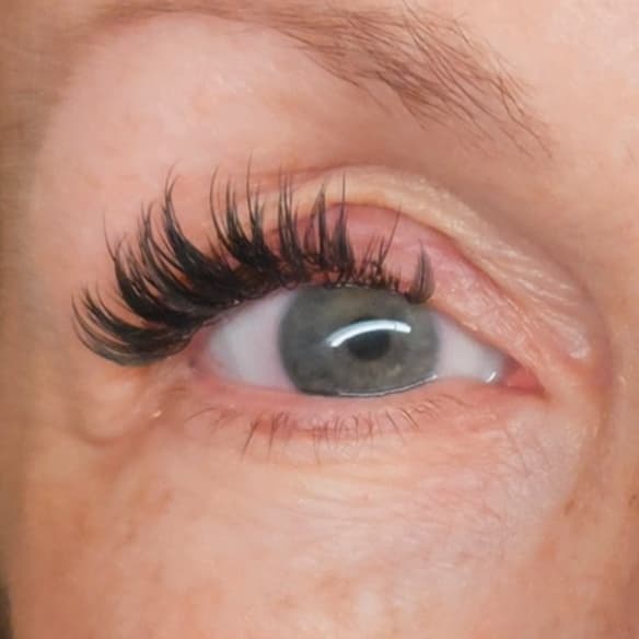 The Weekly Wink 😉 at Relax N Lash With Tracy LLC in Jackson, MI